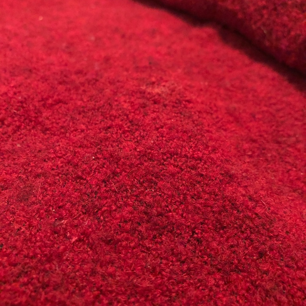 Fuzzy red sweater - Picture 4 of 5